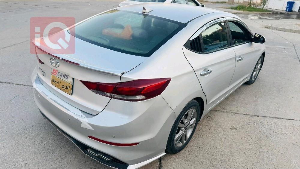 هيونداي النترا